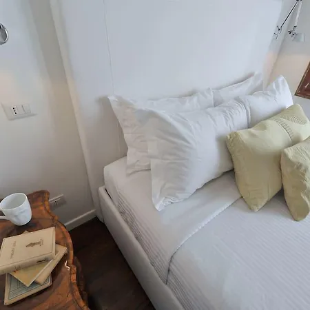 Aristocratic Luxury Flat 4 Min From Spanish Steps Rom
