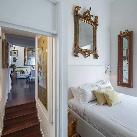 Aristocratic Luxury Flat 4 Min From Spanish Steps