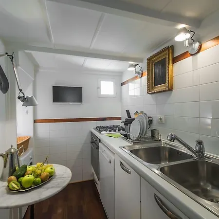 Lejlighed Aristocratic Luxury Flat 4 Min From Spanish Steps *