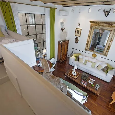 Lejlighed Aristocratic Luxury Flat 4 Min From Spanish Steps *